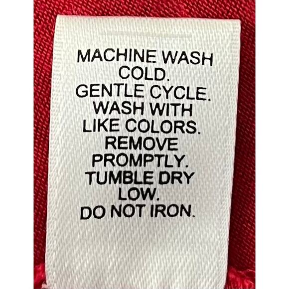 CATO WOMAN SLEEVELESS BLOUSE, WOMENS, 22/24W, RED W/SILVER RHINESTONES - Picture 9 of 9